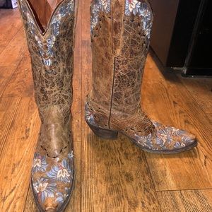 Great condition woman’s boots